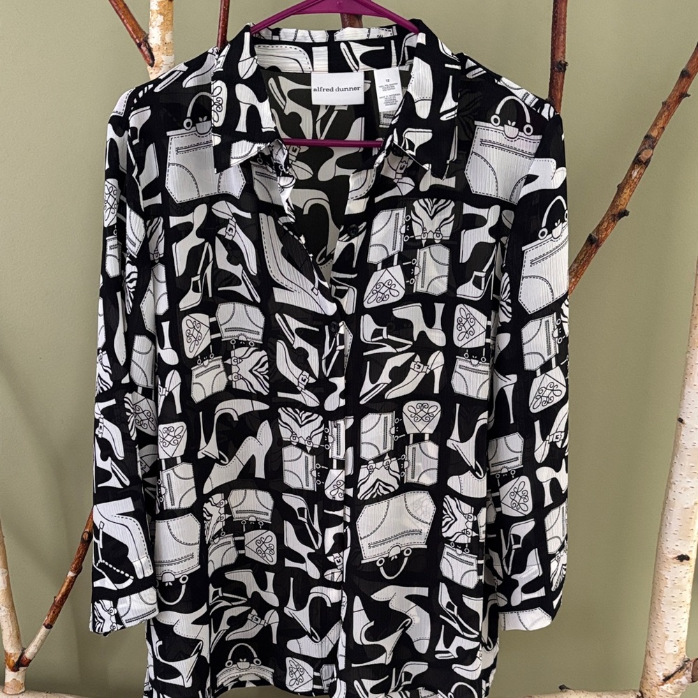 Alfred Dunner Black and White Graphic Button Down Shirt